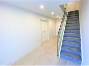 Photo 18- click for photo gallery